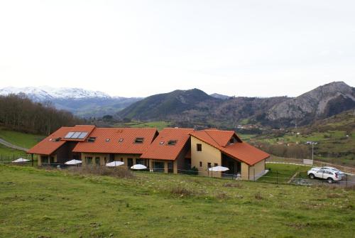 Apartamentos La Senda