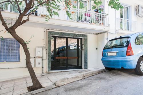 Peaceful 2BD Apartment in Kolonaki by UPSTREET - image 3