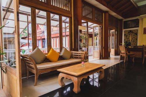 Lobby, Ma  Doo  Bua  Stay in Thalang