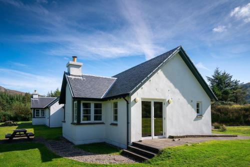 1 Riverside Cottages, Benmore Estate, , Argyll and the Isle of Mull