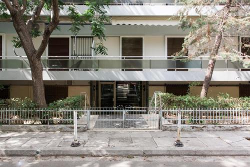 Bright 2BD Apartment in Psychiko by UPSTREET - image 10
