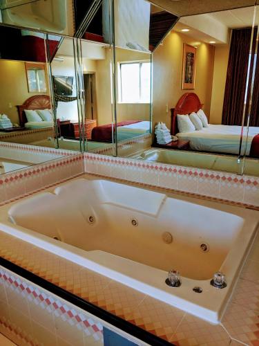Jets Motor Inn in Queens, USA