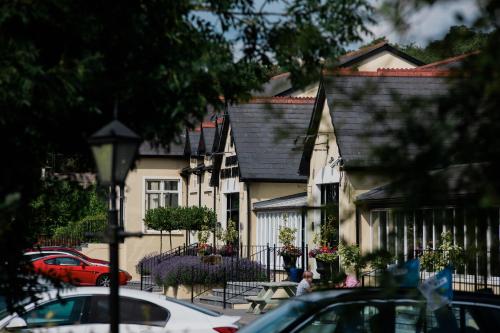 The Abbeyleix Manor Hotel