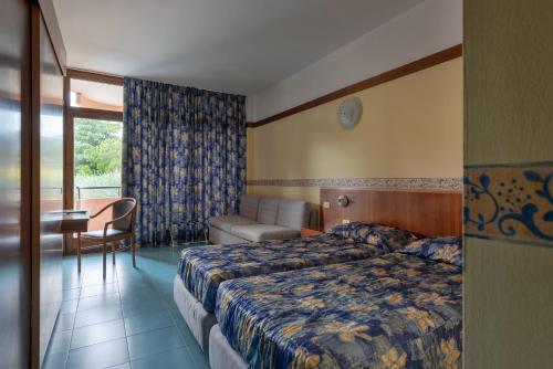 Hotel Royal - image 6