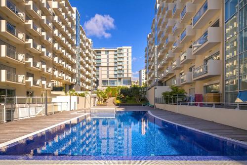 Blue Sky Apartment with pool by HR MADEIRA, Funchal