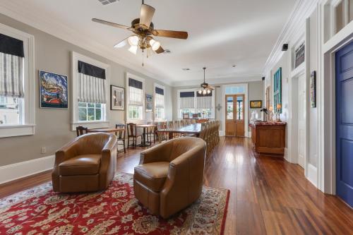 Elysian Fields Inn – New Orleans, LA