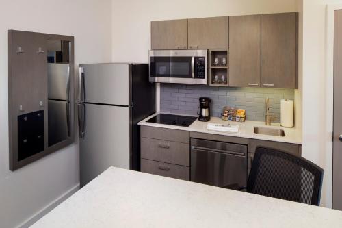 مطبخ, حياة هاوس أوجستا داون تاون (Hyatt House Augusta Downtown) in Central Bus Dist