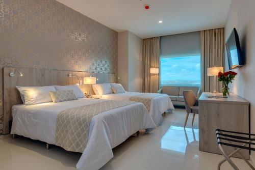 2 double beds, 1 twin bed