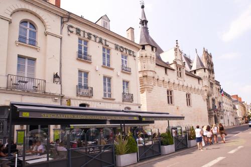 Balcony/terrace, Cristal Hotel Restaurant in Saumur