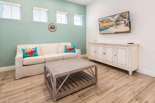 Comfy Cottage with Hotel Amenities at Margaritaville 3021SP - image 6