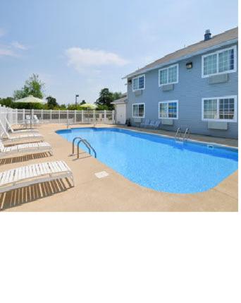 Days Inn by Wyndham Mountain Home photo