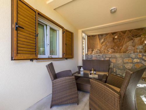 ระเบียง/ชานเรือน, Apartments NINAC in เคลโนวิกา