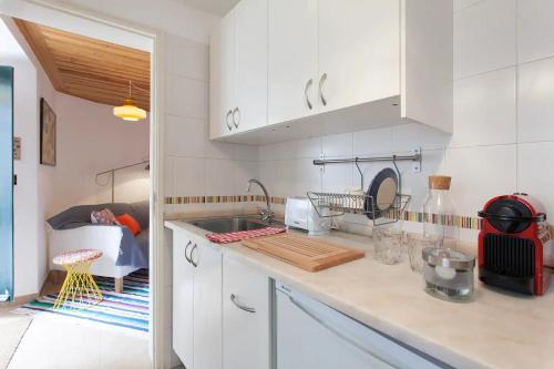 Alfama Charming Apartment, By TimeCooler, Lisbon (photo 9)