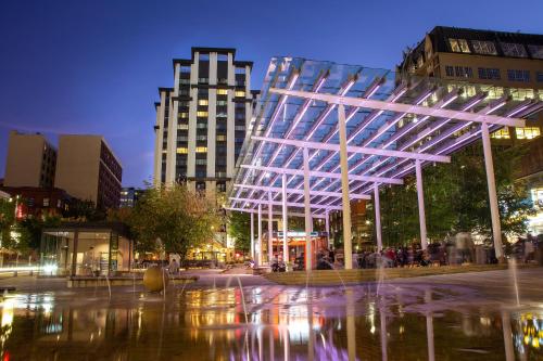 The Paramount Hotel Portland - image 3