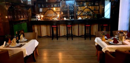 Hotel Batha - image 5