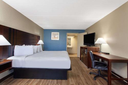 Travelodge by Wyndham Deltona