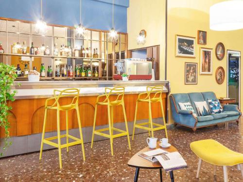 ibis styles Trani - main image