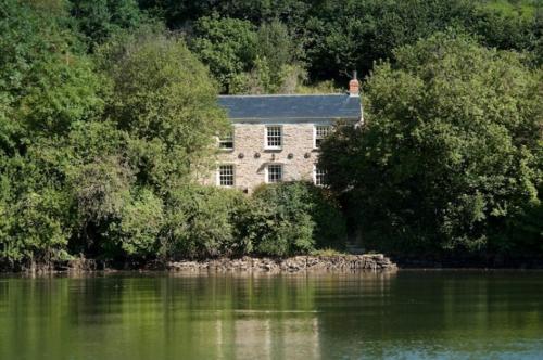 Pencreek Cottage Falmouth 