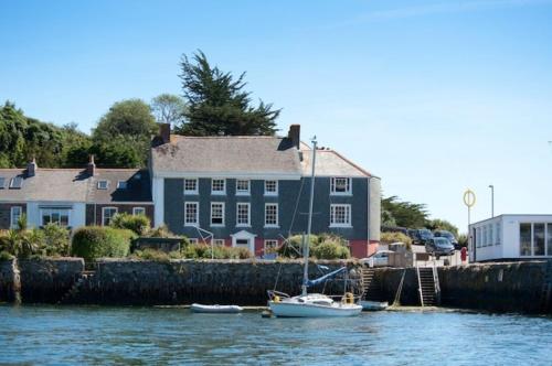 New Quay Lodge, Falmouth, Cornwall