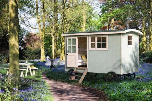 Riverside Cottage - image 11