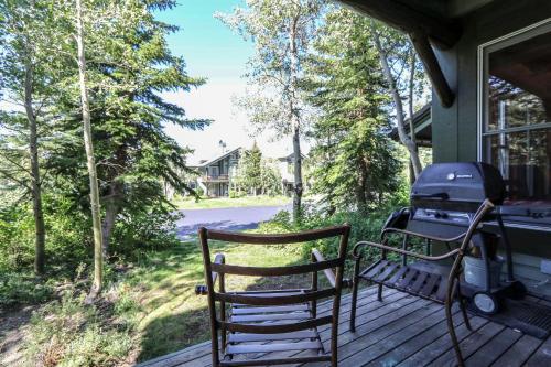 Snowcreek #895 Condo - image 4