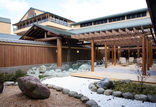 Спа с гореща изворна вода, Highland Resort Hotel and Spa in Fujikawaguchiko