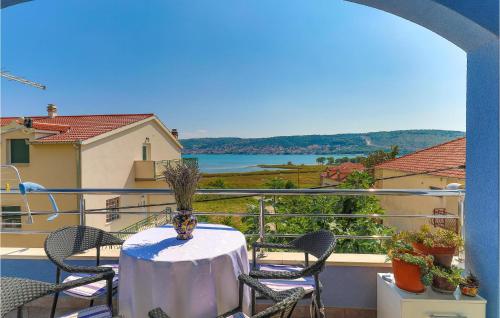  One-Bedroom Apartment in Trogir, Unterkunft in Trogir