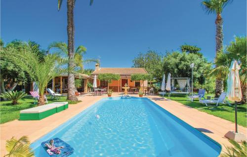  Stunning Home In La Marina, Elche With 6 Bedrooms, Wifi And Outdoor Swimming Pool, Pension in La Marina