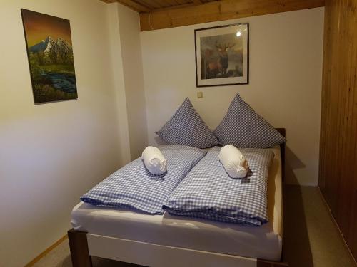Ferienwohnung Kraihof, 83703 Gmund am Tegernsee in Gmund am Tegernsee
