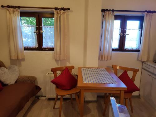 Ferienwohnung Kraihof, 83703 Gmund am Tegernsee in Gmund am Tegernsee
