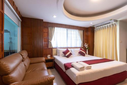 客室, グスト プラトゥーナム ホテル (Gusto Pratunam Hotel) near BTS ヴィクトリー モニュメント駅