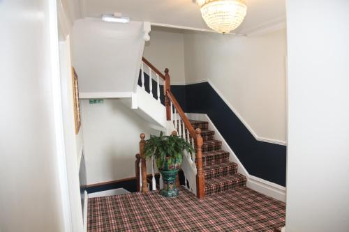 Kirkwood Guest House - image 7