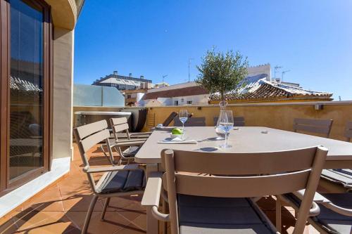 Apartment with Terrace image 10