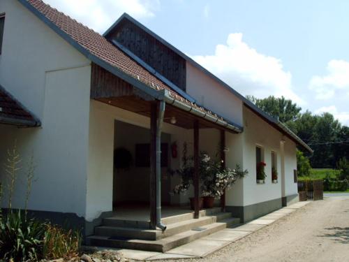  Tivadar, Tiszaparti Szabadidő Tábor in Tivadar