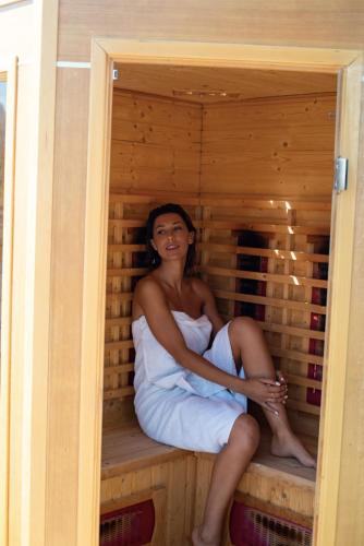 Hotel Le Phoebus Garden & Spa in กรุยส์สัน