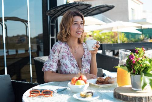 Hotel Le Phoebus Garden & Spa - image 14