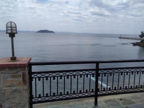  STUDIO By The Beach in Neos Marmaras