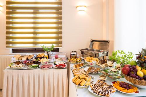 Eltina Hotel - image 13