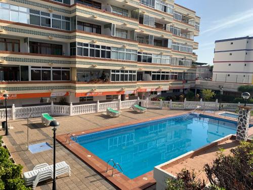Calm, Cosy and Bright apartment renovated in playa del ingles- WiFi free