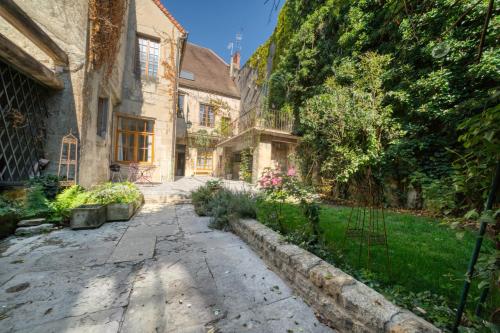 外部景觀, Clos Grimont in 波利尼