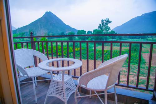 Deluxe Double Room with Balcony room in The Green Genius Resort