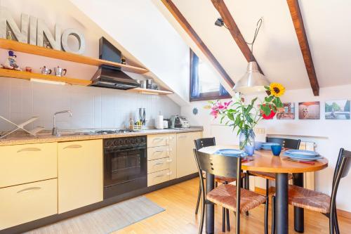 GuestHost - Piazza Risorgimento Cosy Studio, Milano