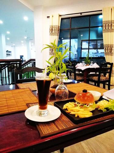 Centauria City Hotel - 레스토랑