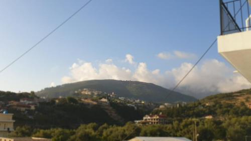 Hotel Frida – Himarë, CA