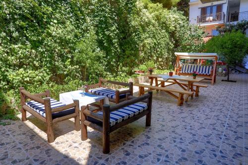 Maik Apartments - image 7