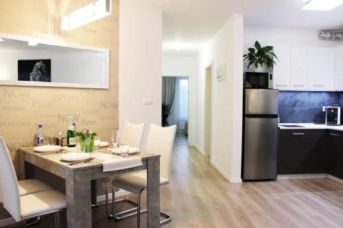 Leo Apartment Free Parking - Augusta - Bratislava