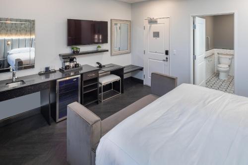 King Room - Disability Access