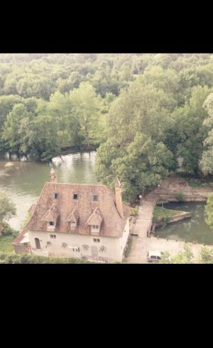 Charmant Moulin avec SPA 15 min de Tours gîte à louer Tours