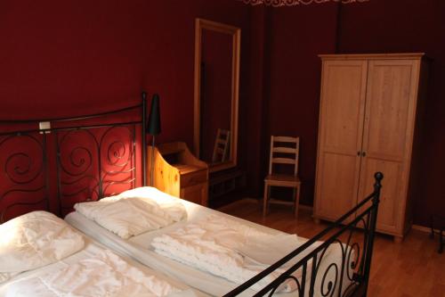 Hostel Louise 20 - image 5