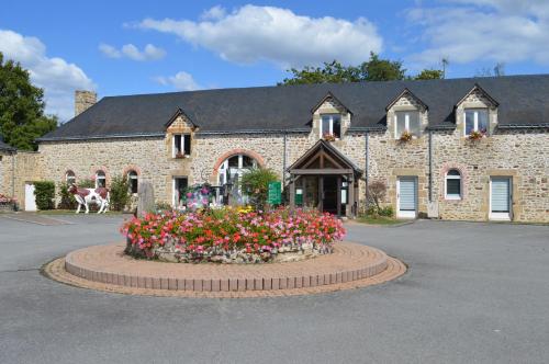 Au Relais Du Gué De Selle - Hôtel - Évron